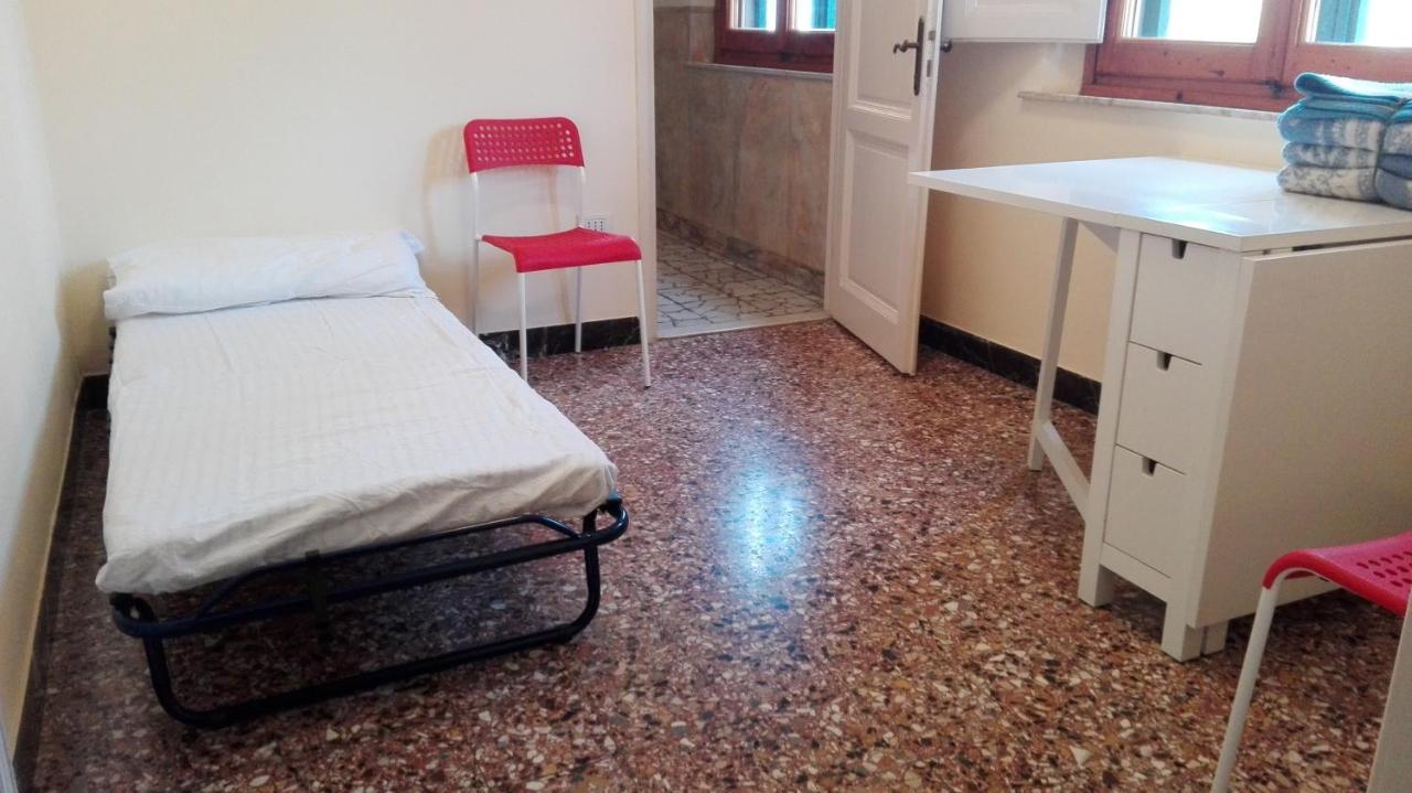 Casa Storica E Confortevole Empoli Eksteriør bilde