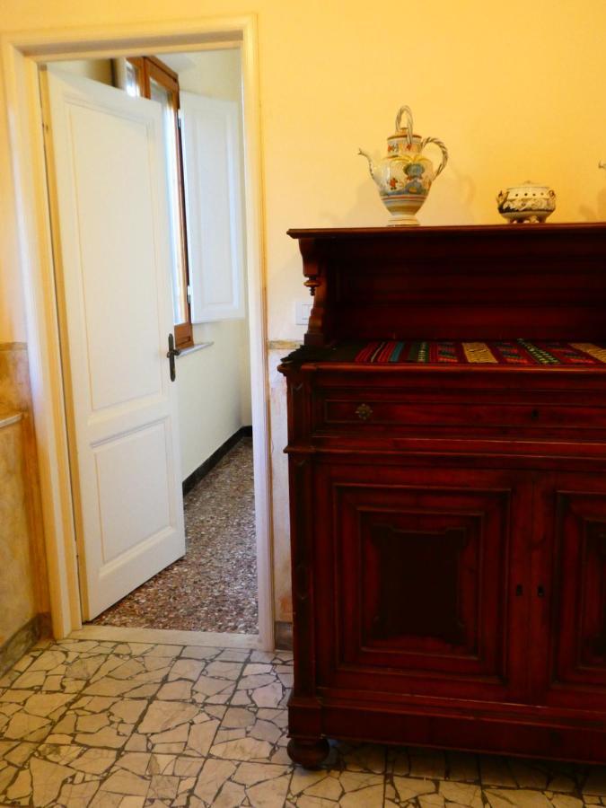Casa Storica E Confortevole Empoli Eksteriør bilde
